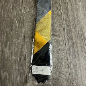Mcdonals manager tie